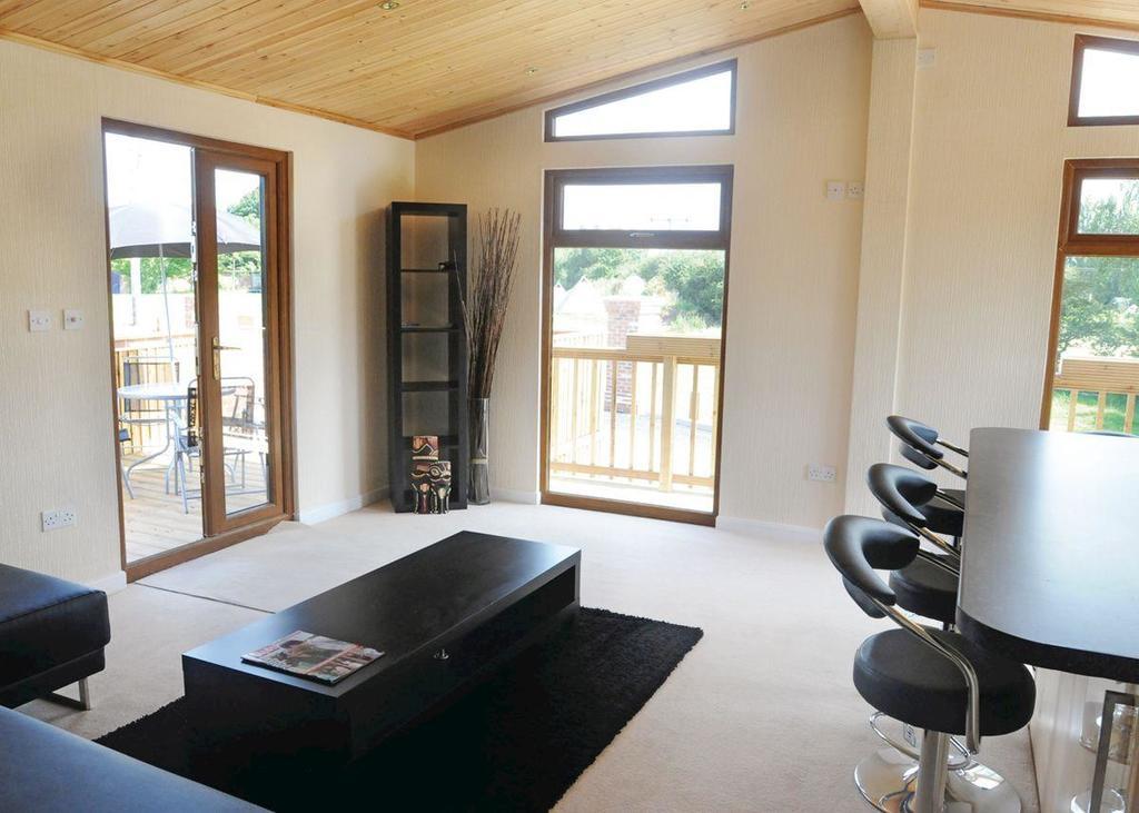 Weston Wood Lodges 墨尔本 外观 照片